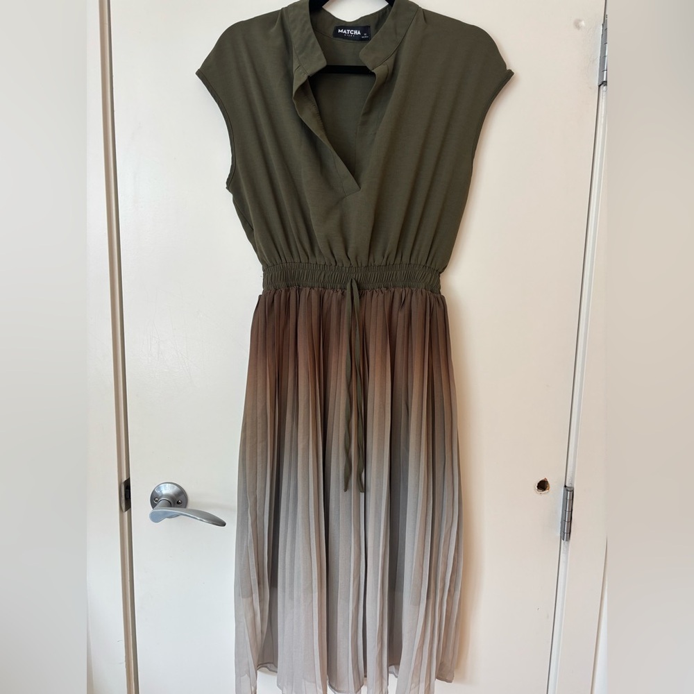 Chic Olive and Brown Ombre Midi Dress